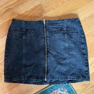 Old Navy Charcoal Denim Skirt